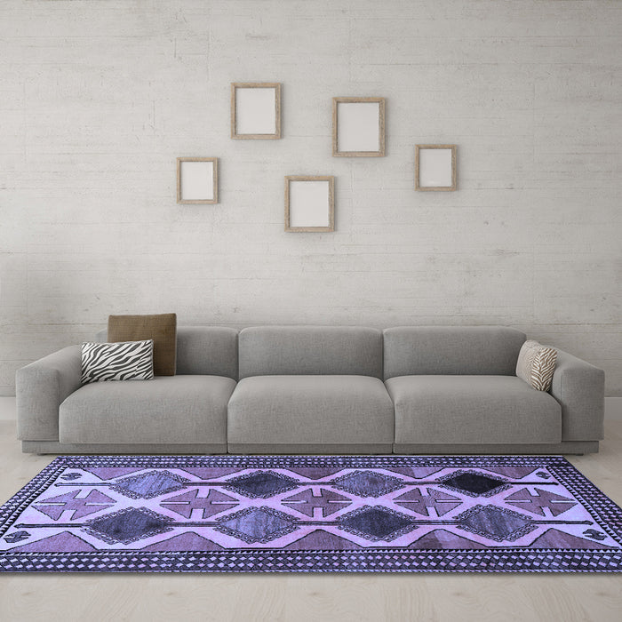 Machine Washable Persian Blue Traditional Rug in a Living Room, wshtr864blu