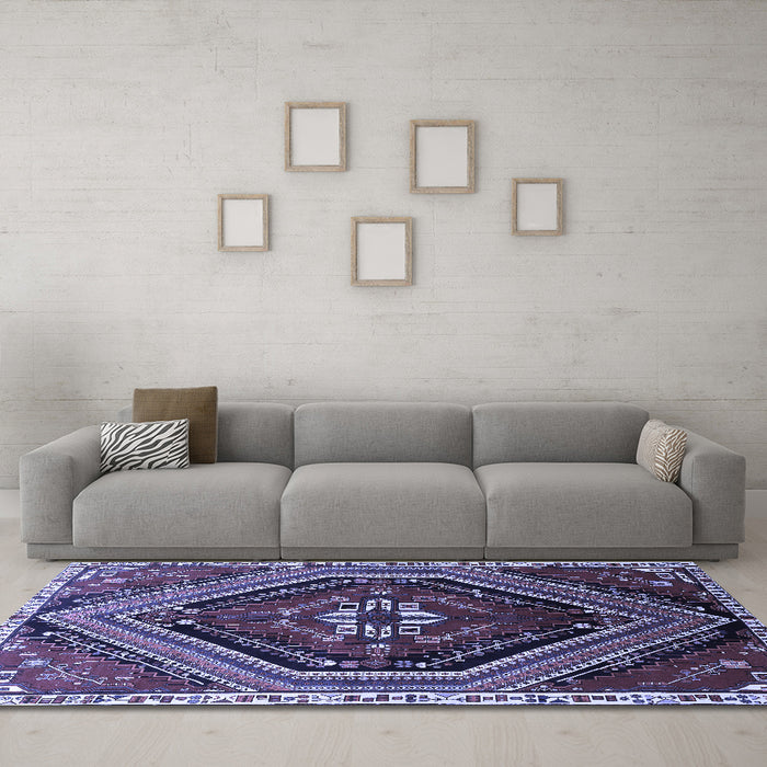 Machine Washable Persian Blue Traditional Rug in a Living Room, wshtr869blu