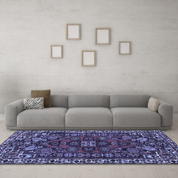 Machine Washable Persian Blue Traditional Rug in a Living Room, wshtr86blu