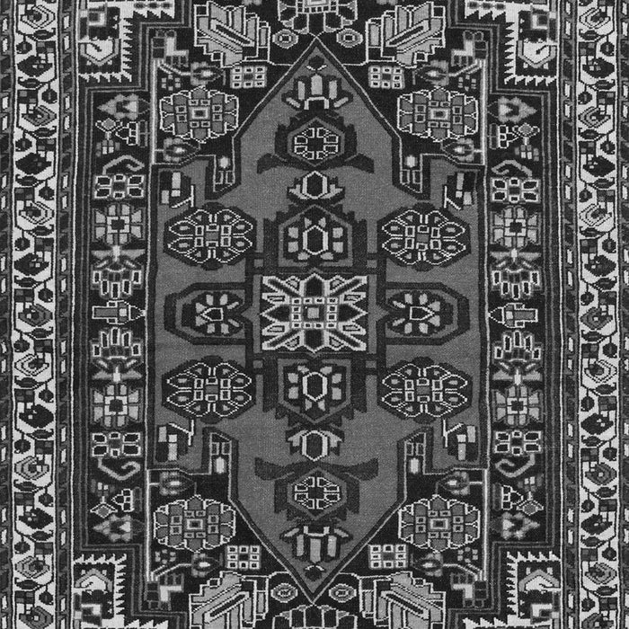 Serging Thickness of Machine Washable Persian Gray Traditional Rug, wshtr86gry