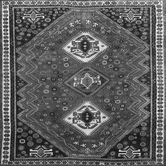 Serging Thickness of Persian Gray Traditional Rug, tr870gry
