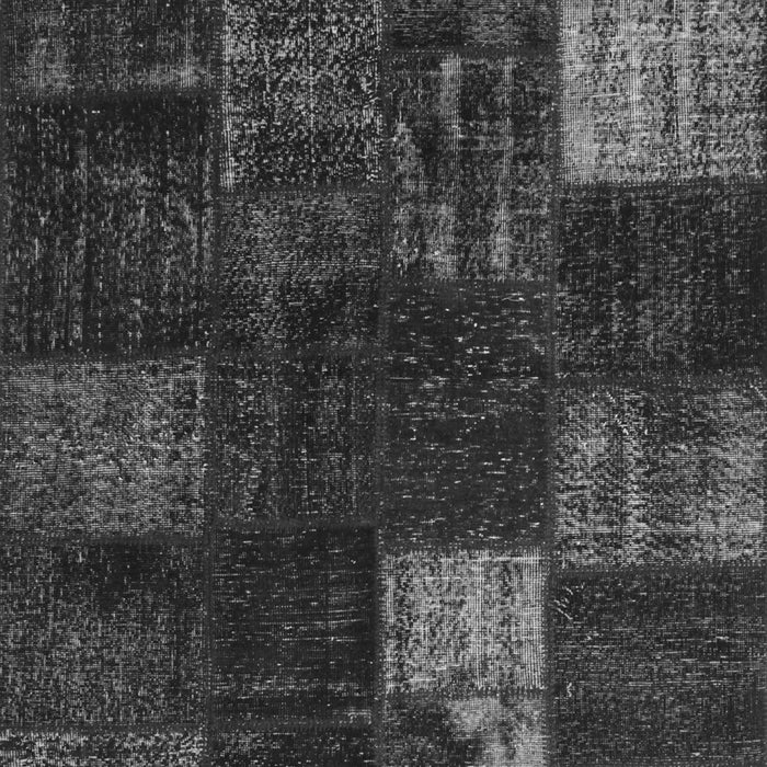 Serging Thickness of Machine Washable Persian Gray Traditional Rug, wshtr874gry