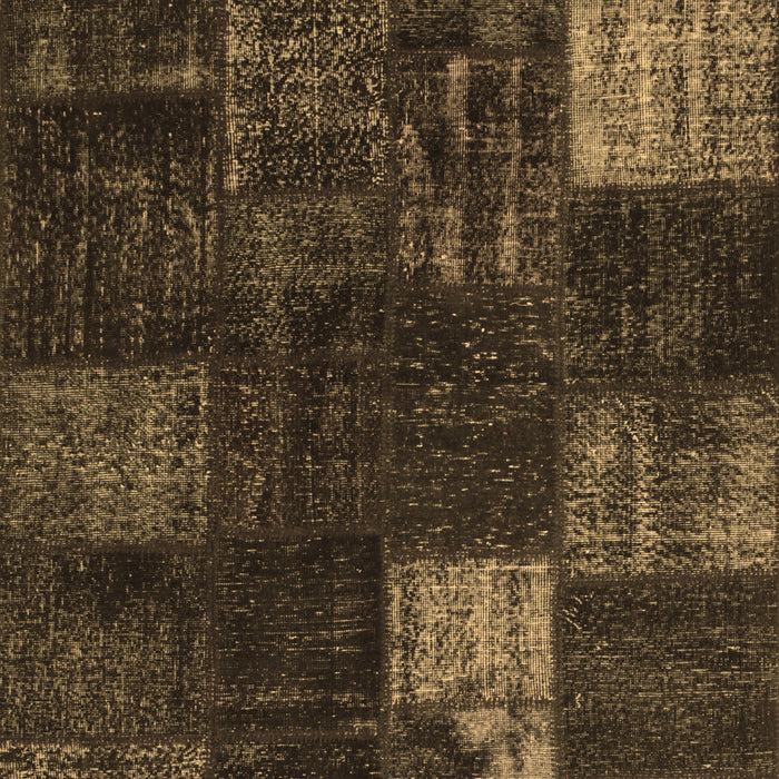 Machine Washable Persian Brown Traditional Rug, wshtr874brn