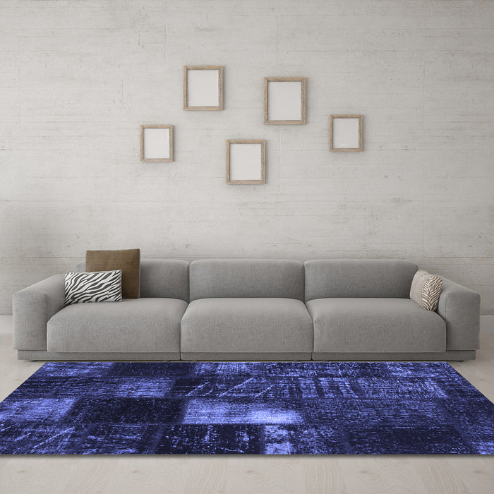 Machine Washable Persian Blue Traditional Rug in a Living Room, wshtr875blu