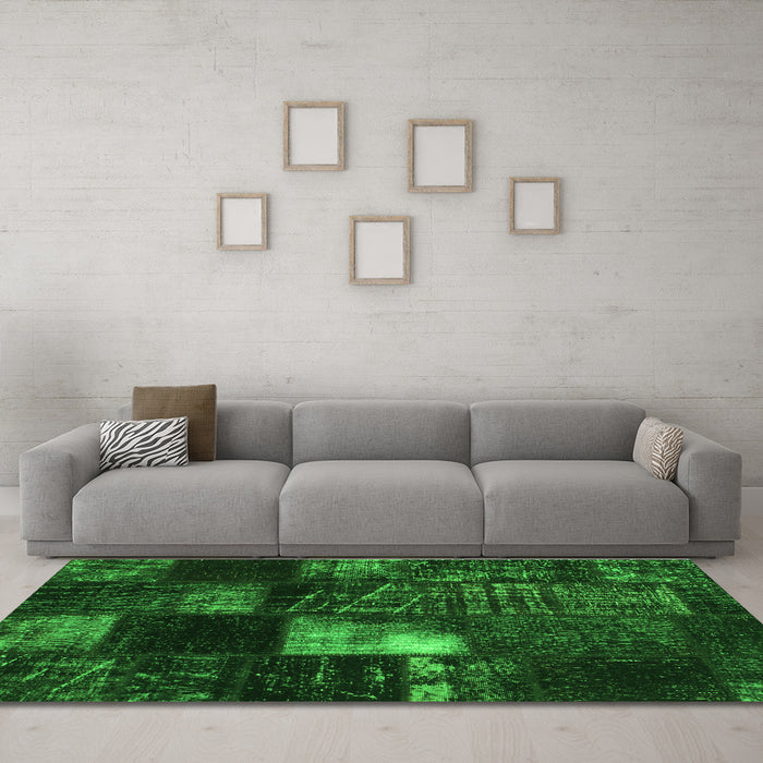 Machine Washable Persian Green Traditional Area Rugs in a Living Room,, wshtr875grn