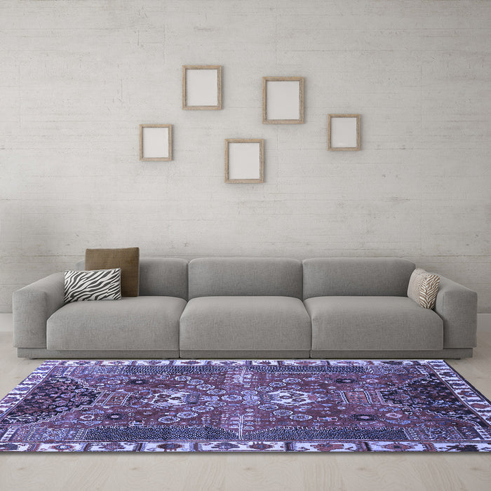 Machine Washable Persian Blue Traditional Rug in a Living Room, wshtr876blu