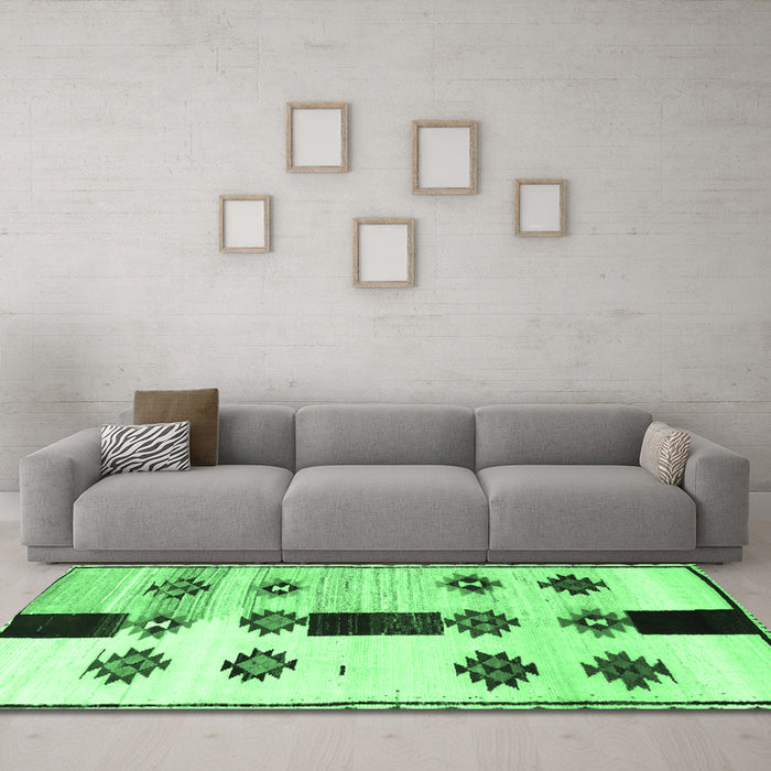 Machine Washable Southwestern Emerald Green Country Area Rugs in a Living Room,, wshtr877emgrn