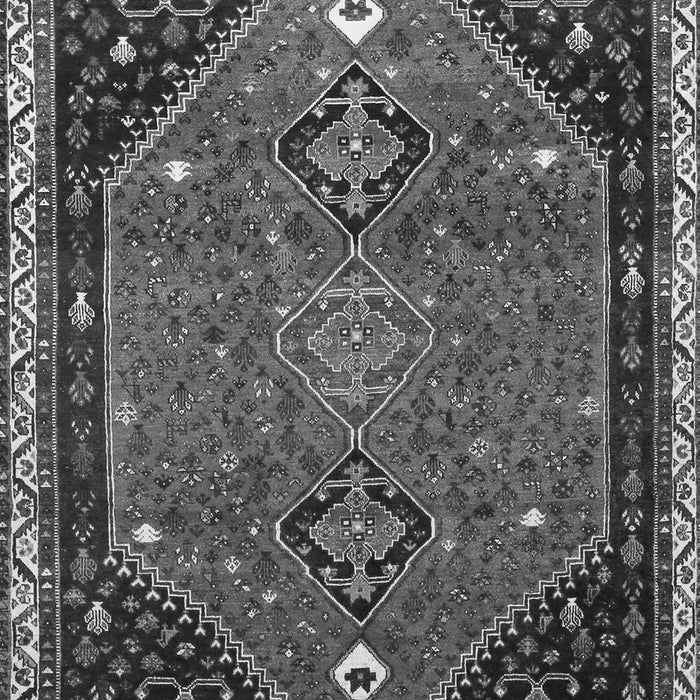 Serging Thickness of Machine Washable Persian Gray Traditional Rug, wshtr878gry