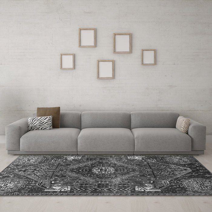 Machine Washable Persian Gray Traditional Rug in a Living Room,, wshtr880gry