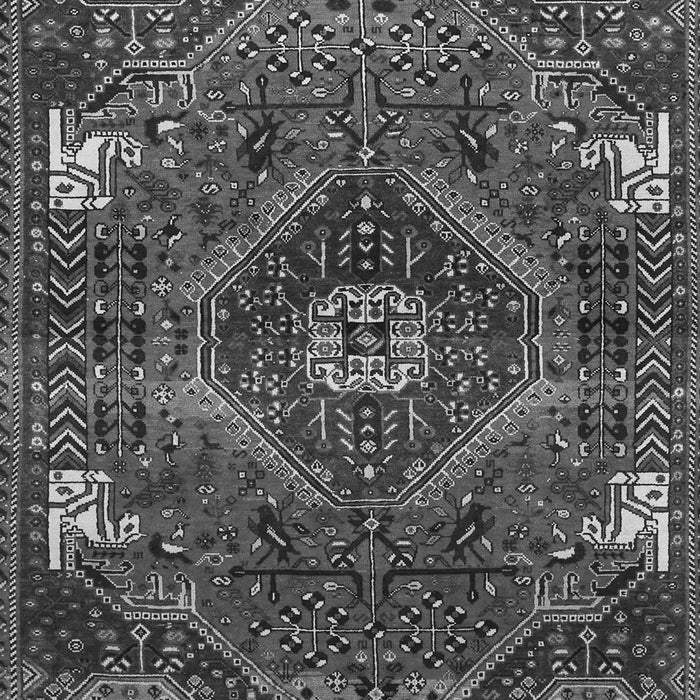 Serging Thickness of Machine Washable Persian Gray Traditional Rug, wshtr880gry