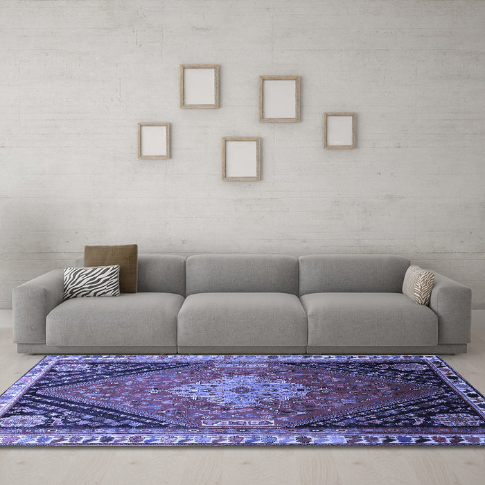 Machine Washable Persian Blue Traditional Rug in a Living Room, wshtr881blu