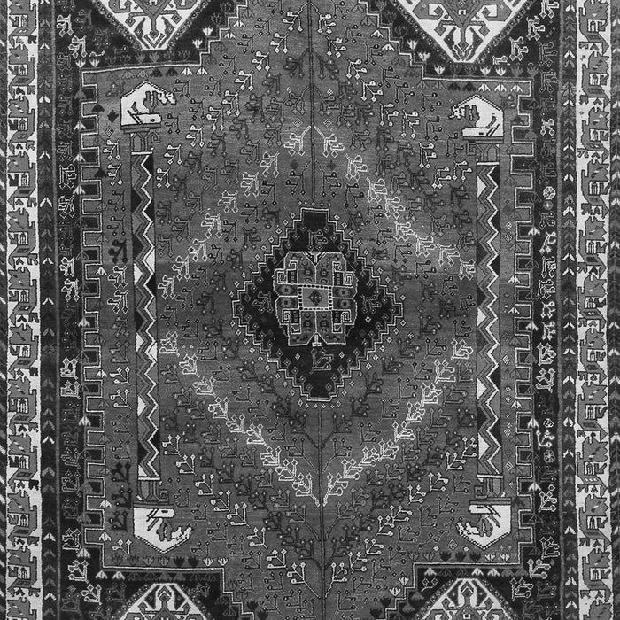 Serging Thickness of Machine Washable Persian Gray Traditional Rug, wshtr882gry
