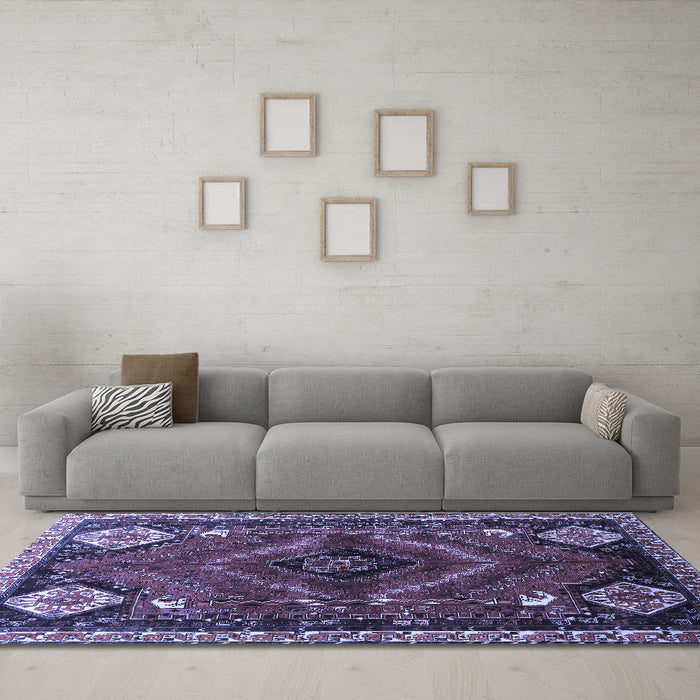 Machine Washable Persian Blue Traditional Rug in a Living Room, wshtr882blu