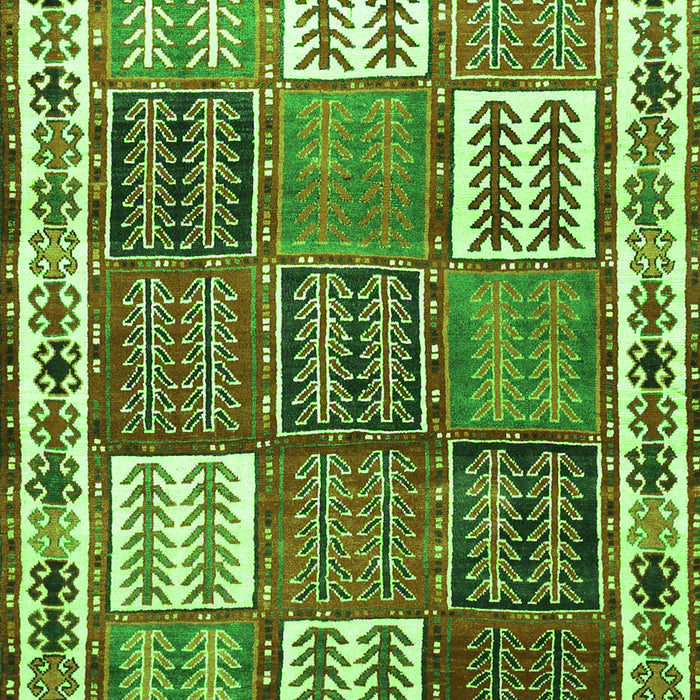 Serging Thickness of Machine Washable Persian Green Traditional Area Rugs, wshtr883grn