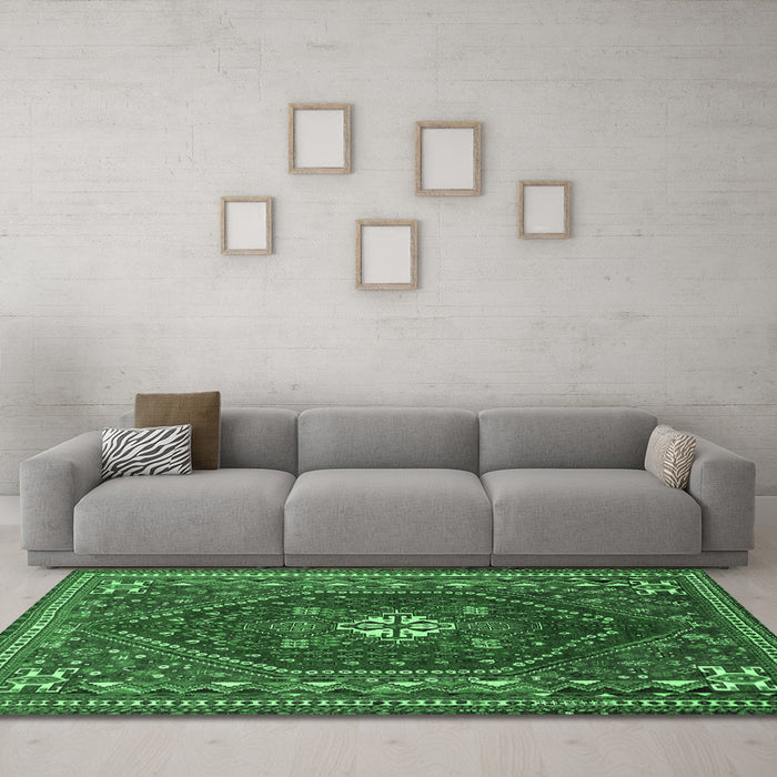 Machine Washable Persian Emerald Green Traditional Area Rugs in a Living Room,, wshtr886emgrn