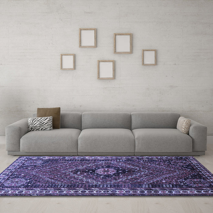 Machine Washable Persian Blue Traditional Rug in a Living Room, wshtr890blu