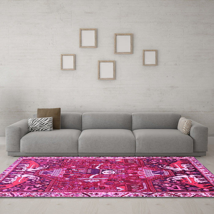 Machine Washable Animal Pink Traditional Rug in a Living Room, wshtr894pnk