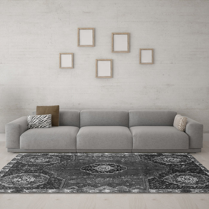 Machine Washable Persian Gray Traditional Rug in a Living Room,, wshtr896gry