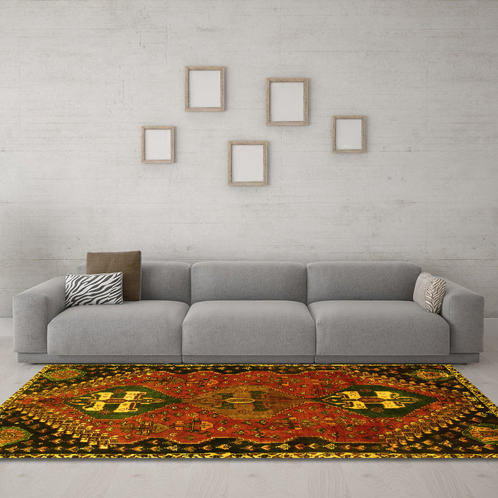 Machine Washable Persian Yellow Traditional Rug in a Living Room, wshtr897yw