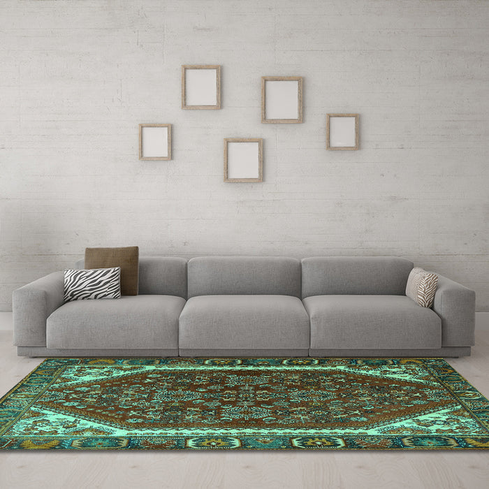 Machine Washable Persian Turquoise Traditional Area Rugs in a Living Room,, wshtr898turq