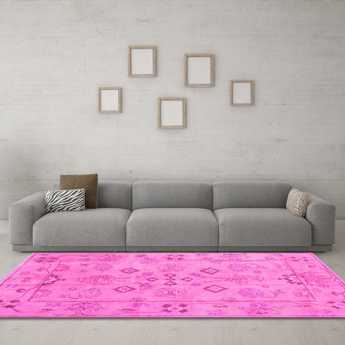 Machine Washable Persian Pink Traditional Rug in a Living Room, wshtr899pnk