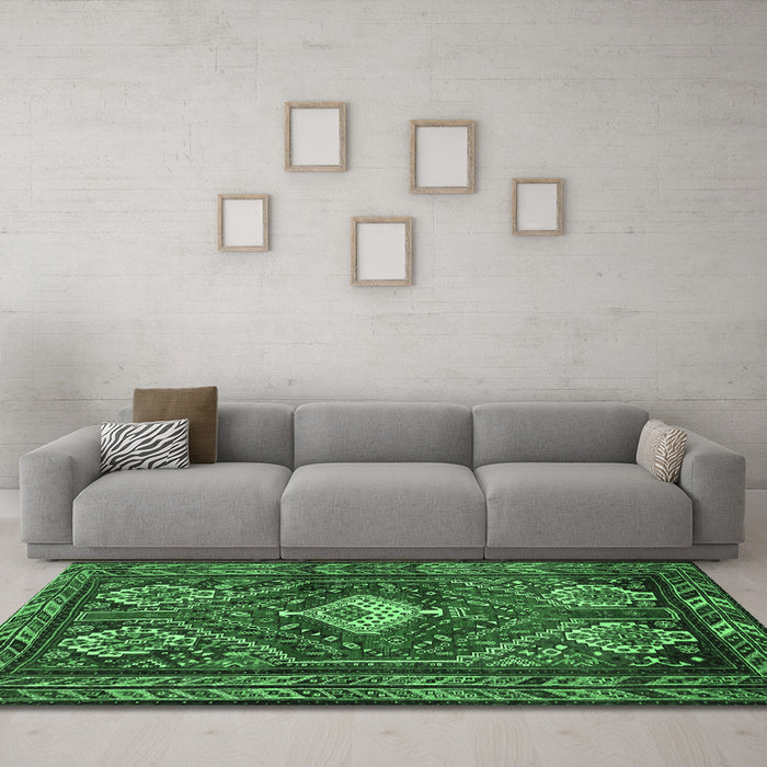 Machine Washable Persian Emerald Green Traditional Area Rugs in a Living Room,, wshtr902emgrn