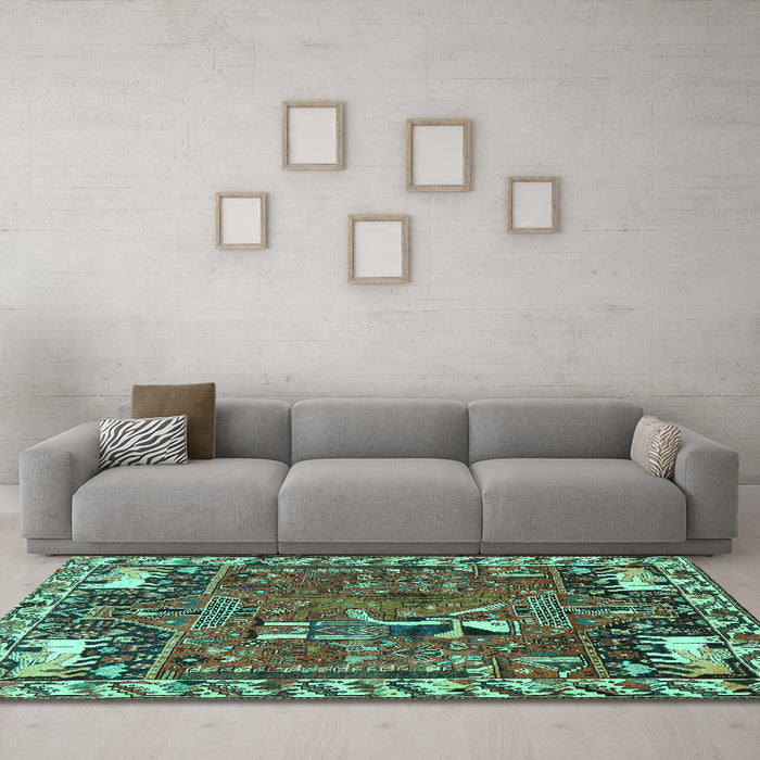 Machine Washable Animal Turquoise Traditional Area Rugs in a Living Room,, wshtr903turq