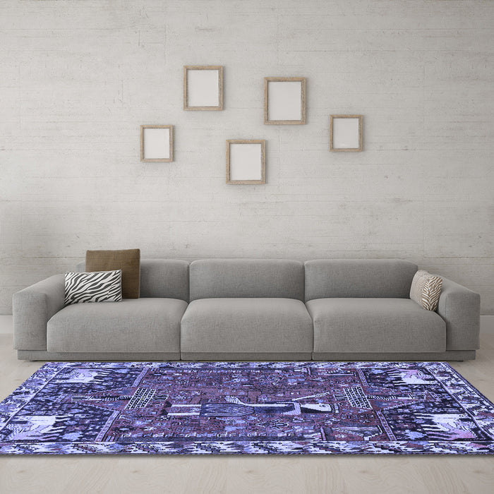 Machine Washable Animal Blue Traditional Rug in a Living Room, wshtr903blu