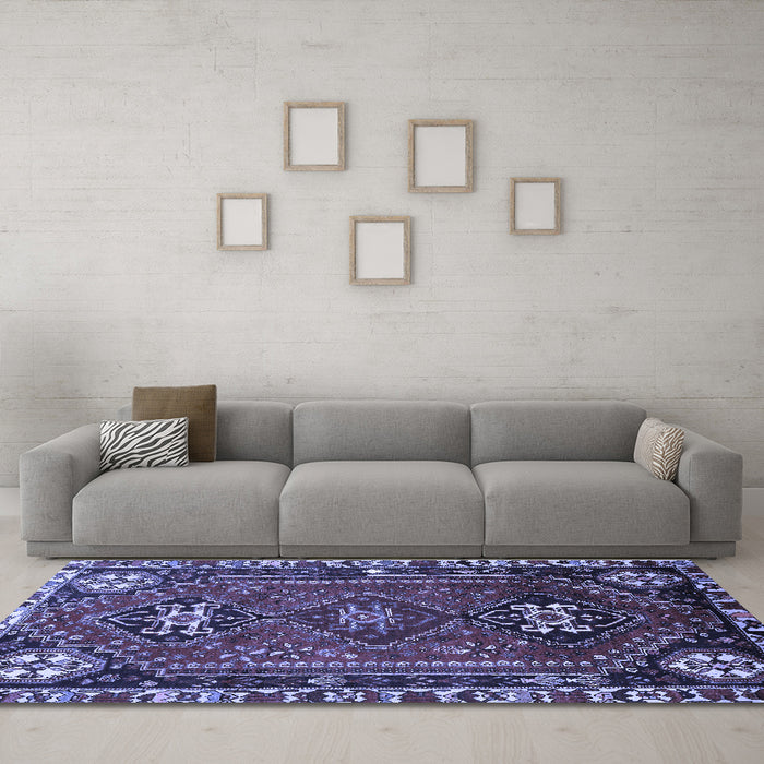 Machine Washable Persian Blue Traditional Rug in a Living Room, wshtr908blu