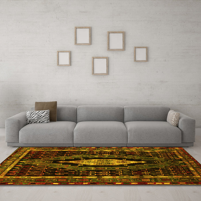Machine Washable Persian Yellow Traditional Rug in a Living Room, wshtr90yw