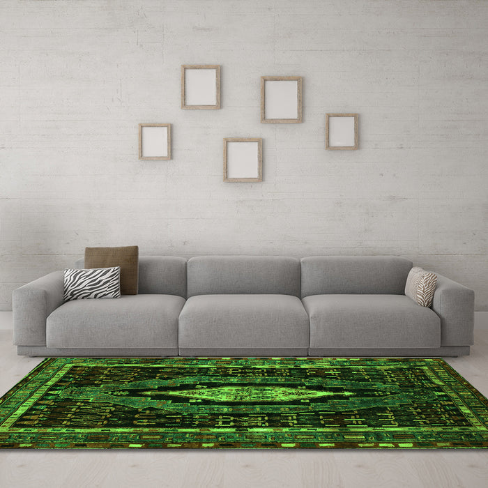 Machine Washable Persian Green Traditional Area Rugs in a Living Room,, wshtr90grn