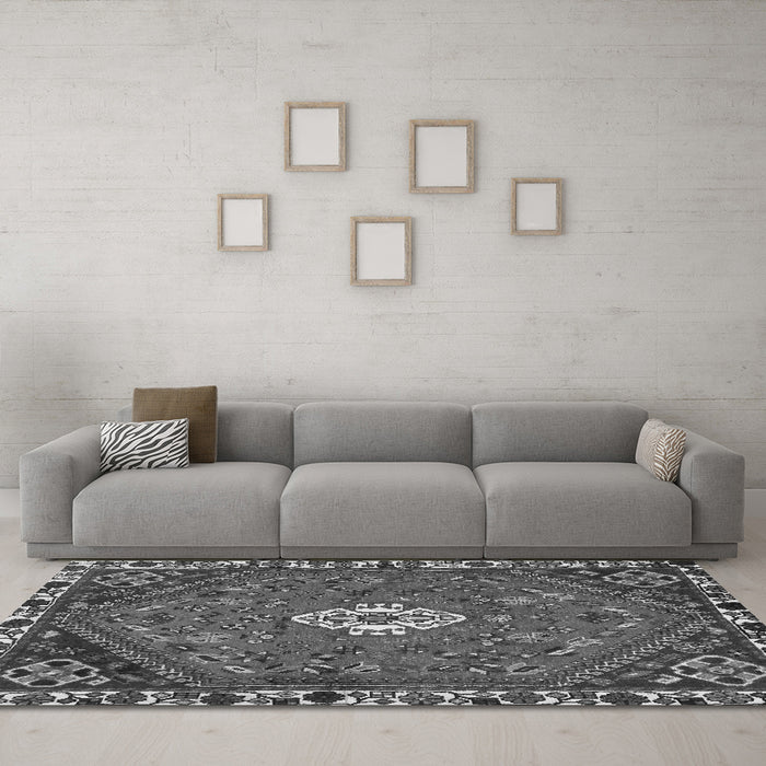 Machine Washable Persian Gray Traditional Rug in a Living Room,, wshtr915gry
