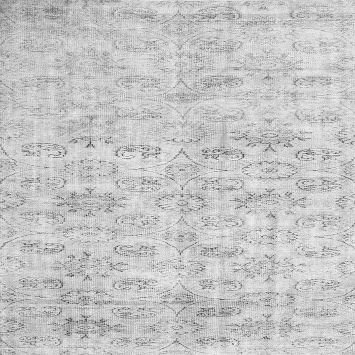 Serging Thickness of Persian Gray Traditional Rug, tr916gry