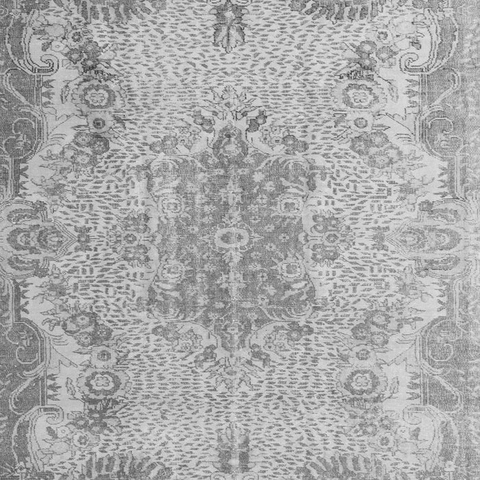 Serging Thickness of Machine Washable Persian Gray Traditional Rug, wshtr919gry
