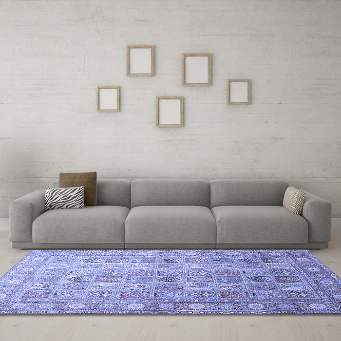 Machine Washable Persian Blue Traditional Rug in a Living Room, wshtr91blu