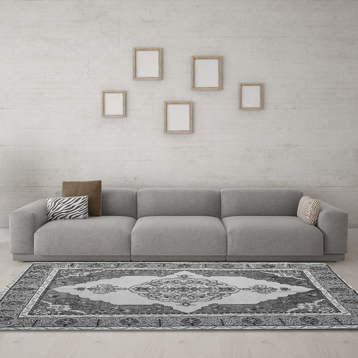 Machine Washable Persian Gray Traditional Rug in a Living Room,, wshtr927gry