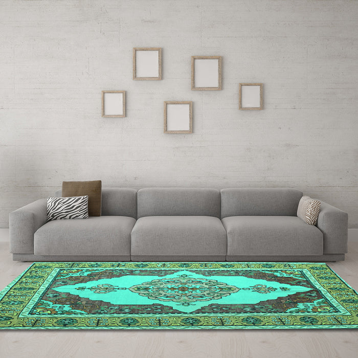 Machine Washable Persian Turquoise Traditional Area Rugs in a Living Room,, wshtr927turq