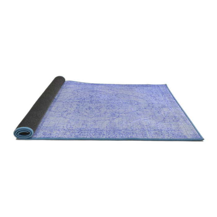 Sideview of Persian Blue Traditional Rug, tr938blu