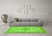 Machine Washable Persian Green Traditional Area Rugs in a Living Room,, wshtr941grn