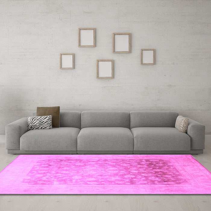 Machine Washable Persian Purple Traditional Area Rugs in a Living Room, wshtr944pur