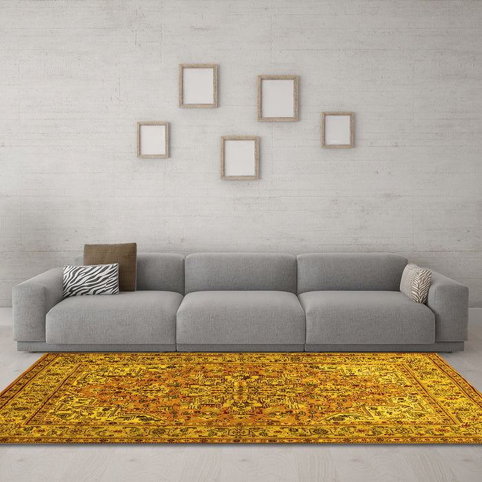 Machine Washable Persian Yellow Traditional Rug in a Living Room, wshtr947yw