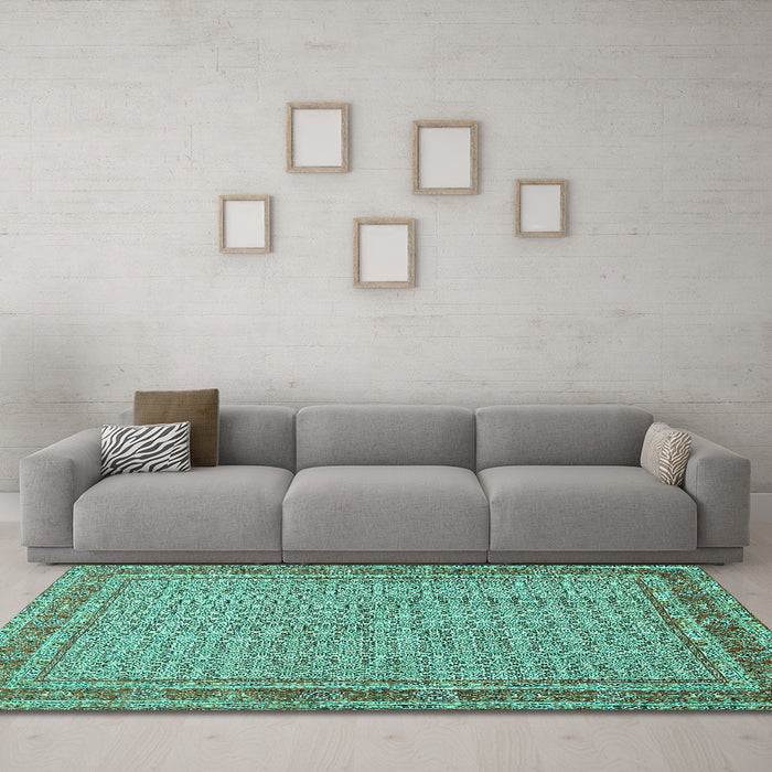 Machine Washable Persian Turquoise Traditional Area Rugs in a Living Room,, wshtr950turq