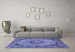 Machine Washable Medallion Blue Traditional Rug in a Living Room, wshtr956blu