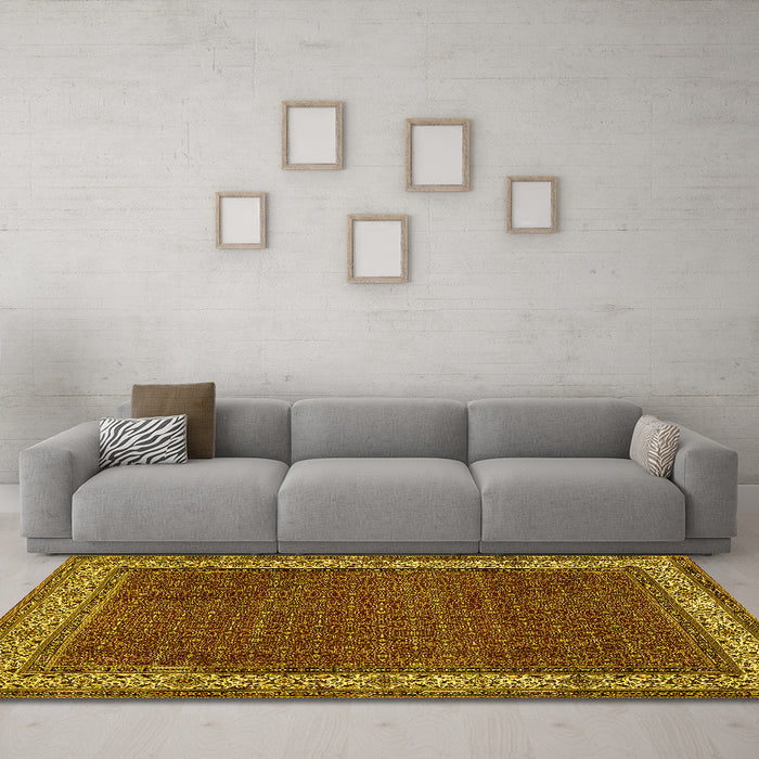 Machine Washable Persian Yellow Traditional Rug in a Living Room, wshtr961yw