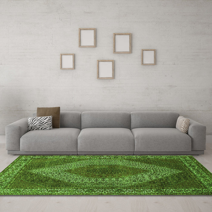 Machine Washable Persian Green Traditional Area Rugs in a Living Room,, wshtr965grn