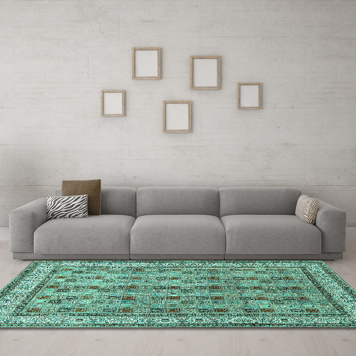 Machine Washable Persian Turquoise Traditional Area Rugs in a Living Room,, wshtr969turq