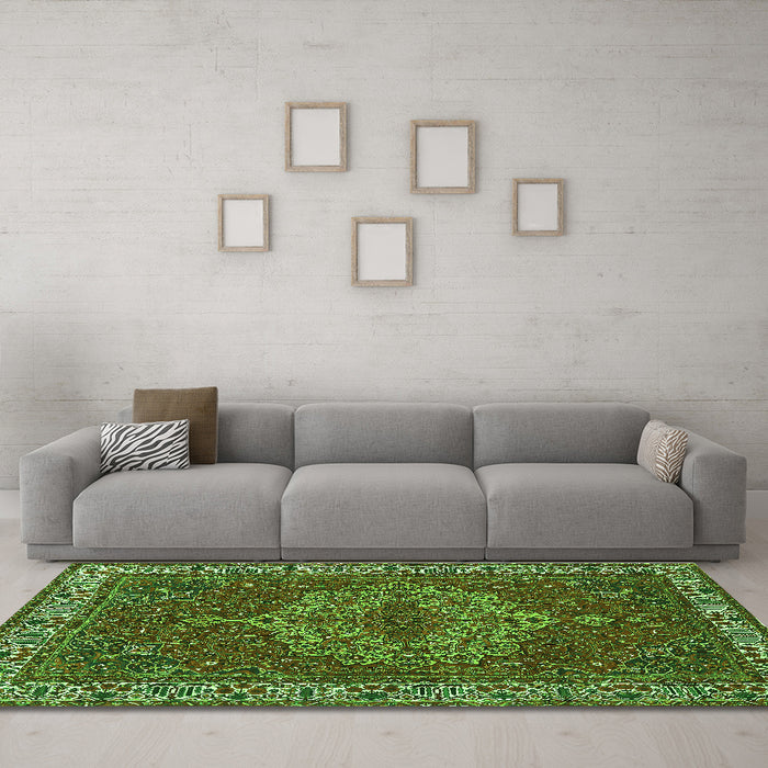 Machine Washable Persian Green Traditional Area Rugs in a Living Room,, wshtr970grn