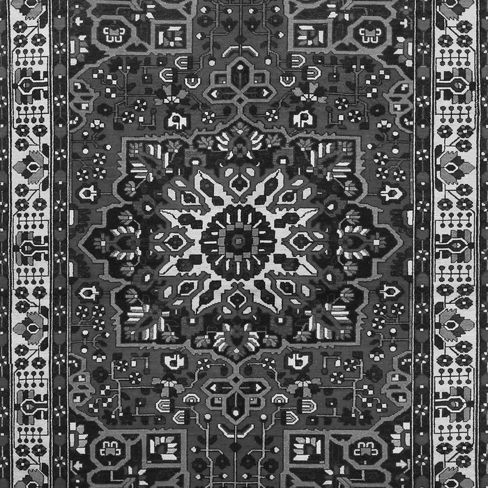 Serging Thickness of Machine Washable Persian Gray Traditional Rug, wshtr972gry