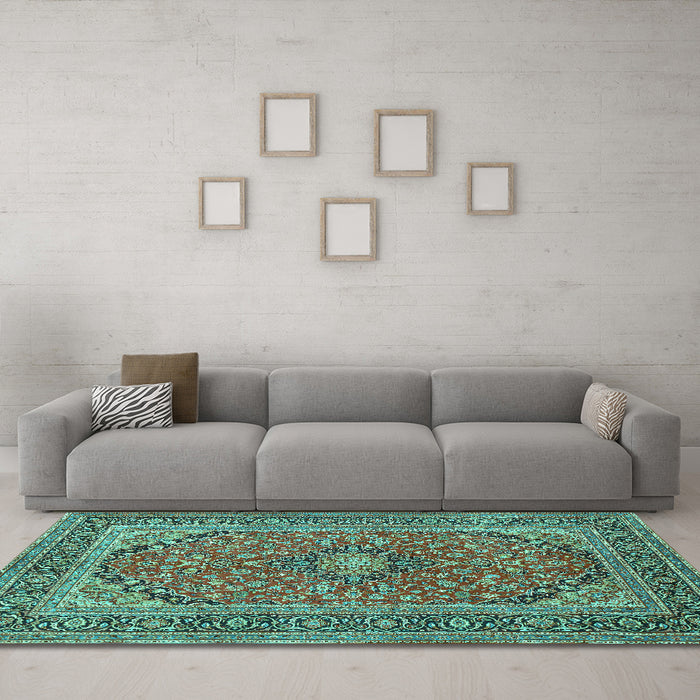 Machine Washable Persian Turquoise Traditional Area Rugs in a Living Room,, wshtr973turq