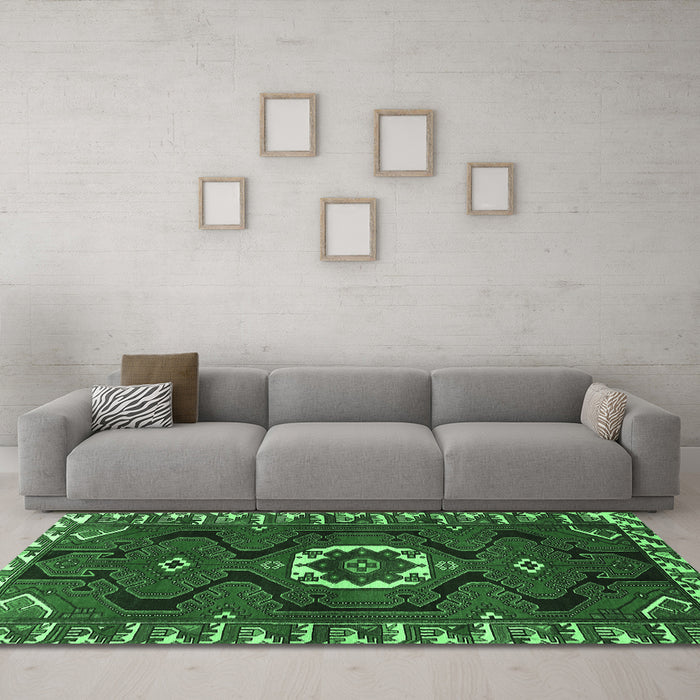 Machine Washable Persian Emerald Green Traditional Area Rugs in a Living Room,, wshtr975emgrn